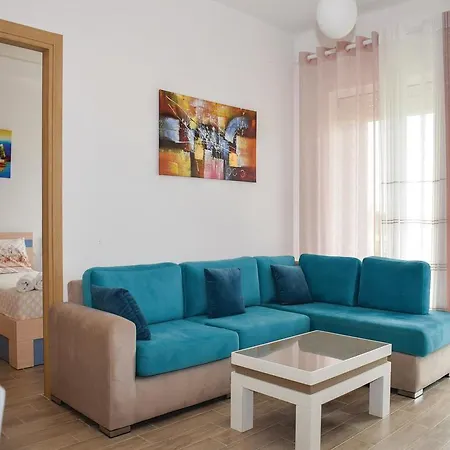 Two-bedroom In Durres Apartamento *
